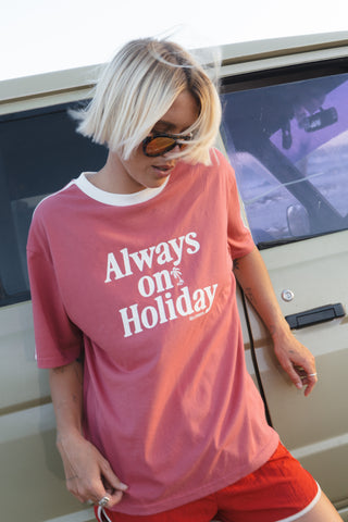 Always on Holiday Relaxed tshirt - Faded red
