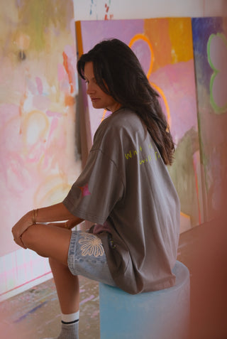 Kate Eliza - Aligned tee