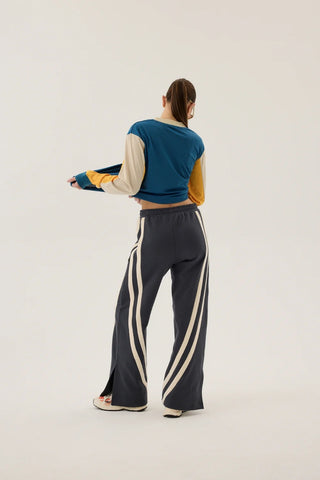 Races Trackpant- Washed Black