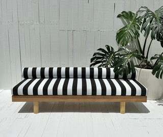 Supply daybed - Black stripe - custom order